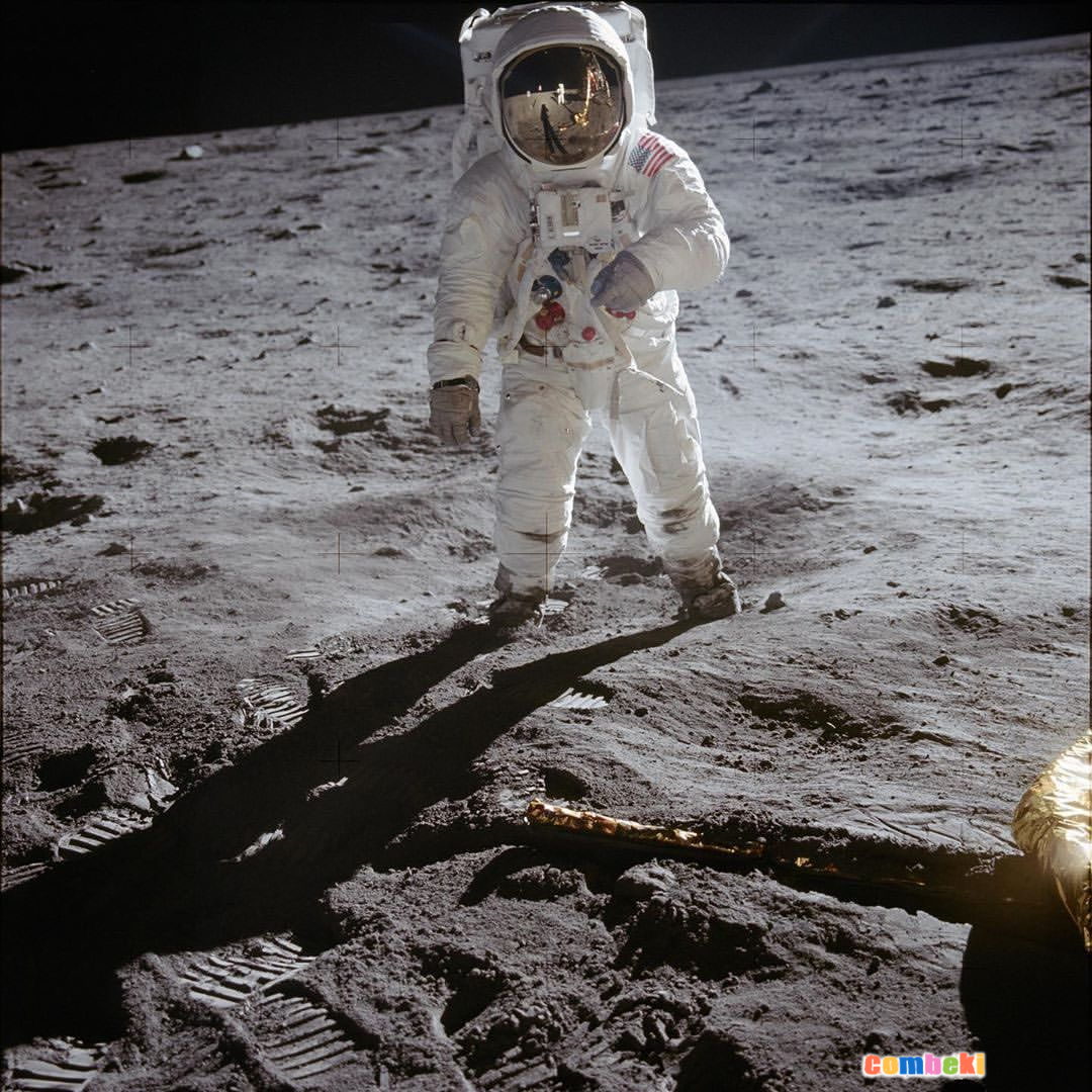 Neil Armstrong Ay Yüzeyinde İlk Adım | Neil Armstrong's First Step on the Moon