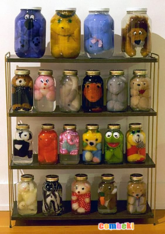 Projects That Probably Should Have Never Happened Do It Yourself projects allow people to reuse items lying around the house to create something cool instead of throwing them away. However, just because you can DIY anything, it doesn t mean you should. A subreddit with a pretty self-explanatory title (DiWHY) is collecting the worst DIY fails, and they are so dreadfully awful, you might feel like Leonardo Da Vinci after checking these bad ideas out. Kendin Yap NEDEN" Projesi Kendin Yap projeleri, insanların evin etrafında duran eşyaları atmak yerine havalı bir şeyler yaratmak için yeniden kullanmalarına olanak tanır. Bununla birlikte, herhangi bir şeyi DIY yapabilmeniz, yapmanız gerektiği anlamına gelmez. Oldukça açıklayıcı bir başlığa (DiWHY) sahip bir alt dizin, en kötü Kendin Yap başarısızlıklarını topluyor ve bunlar o kadar korkunç ki, bu kötü fikirleri kontrol ettikten sonra kendinizi Leonardo Da Vinci gibi hissedebilirsiniz.