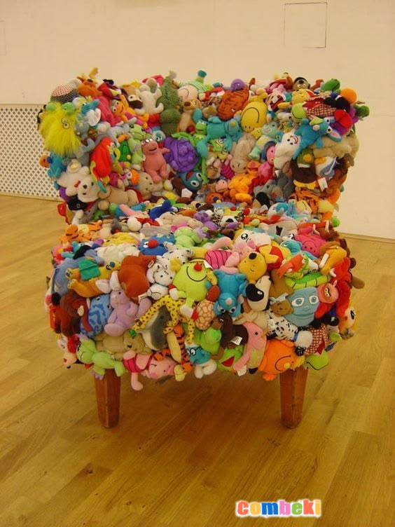  Creative And Unique Chair Designs - DigsDigs A chair is a common thing in every home, we use them every day without paying attention to them. Here are creative and unique options. Yaratıcı ve Eşsiz Sandalye Tasarımı - DigsDigs Sandalye her evde olan bir şeydir, her gün hiç dikkat etmeden kullanırız. İşte yaratıcı ve benzersiz seçenekler.