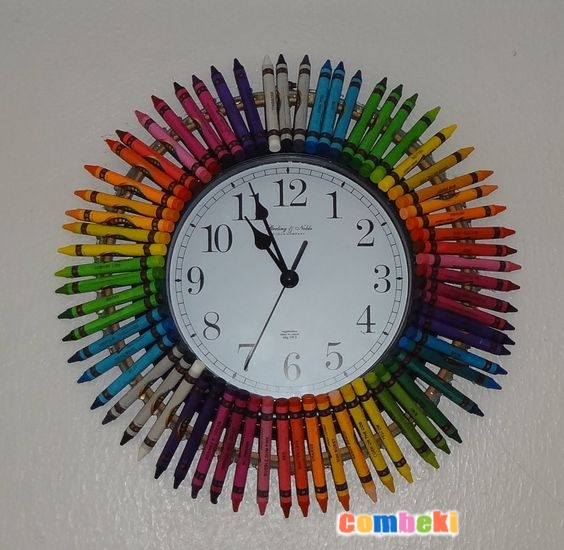 Pastel Kalemlerden Yapılan Saatler