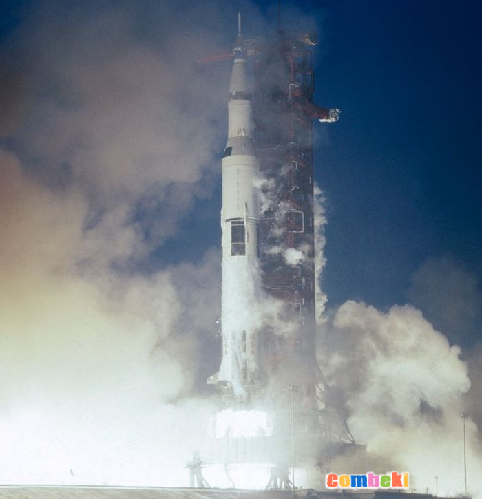 Saturn V Roketi Fırlatma Anı | Saturn V Rocket Launch Moment