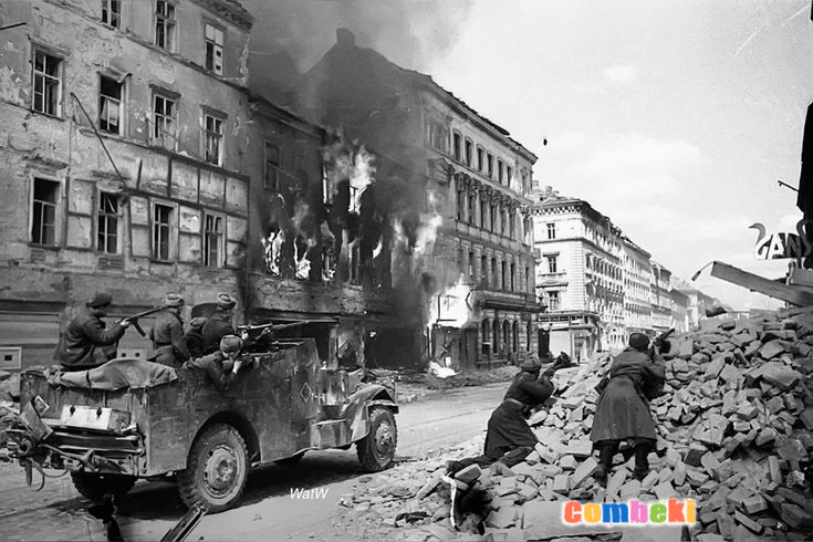 Soğuk Savaş: ABD ile Sovyetler Birliği Arasındaki İdeolojik Mücadele
